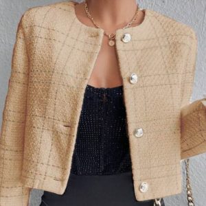 Fardo chaqueta boutique de mujer, calidad primera,  25 Kg. Chaquetas modernas para mujeres de 40 años en adelante. Ropa europea.